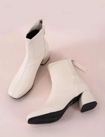 Botine SHEIN, crem