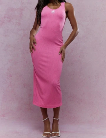 Rochie medie Missguided, roz