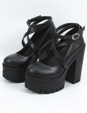 Pantofi SHEIN, negru