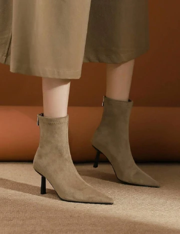 Botine SHEIN, maro