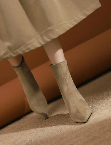 Botine SHEIN, maro