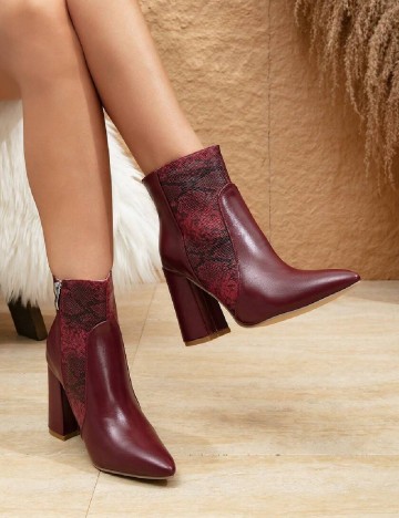 
						Botine SHEIN, visiniu