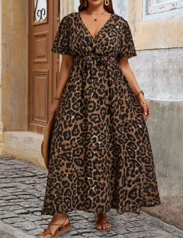 Rochie lunga SHEIN CURVE, animal print