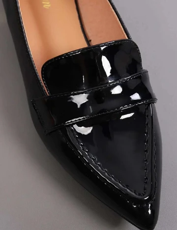Pantofi SHEIN, negru