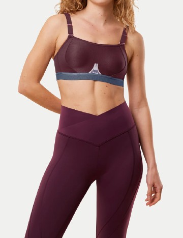 Bustiera Triaction, pruna