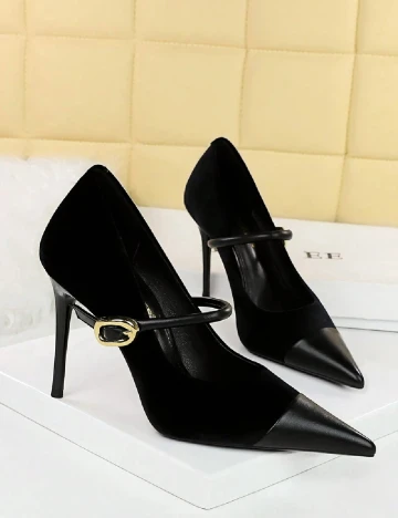 Pantofi SHEIN, negru