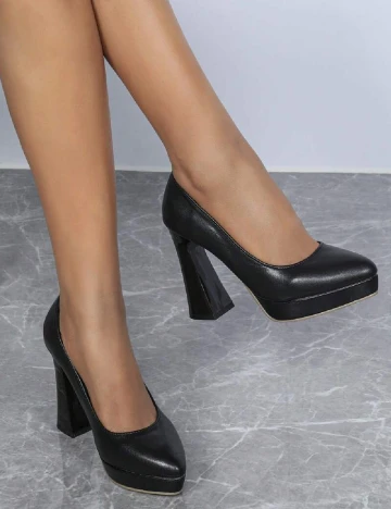 Pantofi SHEIN, negru