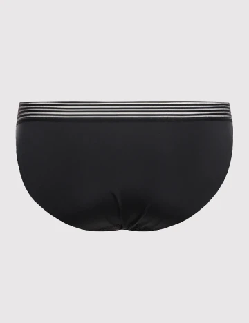 Chilot Triumph, negru