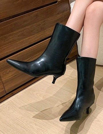 
						Botine SHEIN, negru