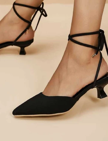 Pantofi SHEIN, negru