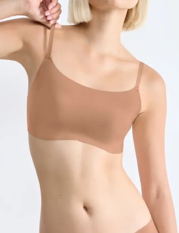 
						Sutien Sloggi by Triumph, maro