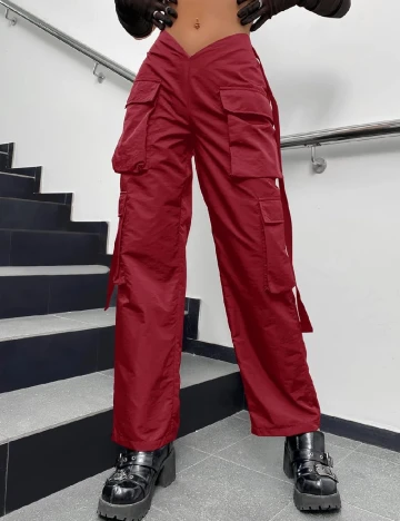Pantaloni SHEIN, visiniu