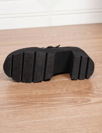 Pantofi SHEIN, negru Negru