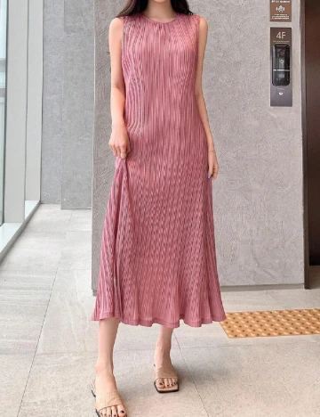 Rochie medie SHEIN, roz