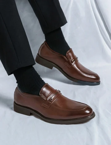 Pantofi SHEIN, maro Maro
