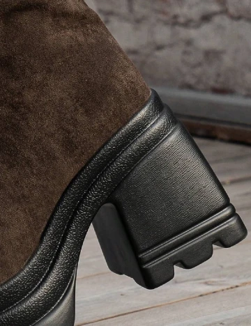 Botine SHEIN, maro