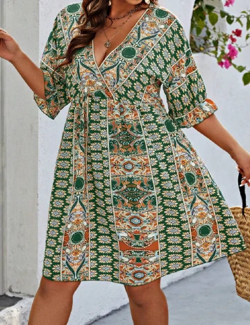 Rochie scurta SHEIN CURVE, mix culori
