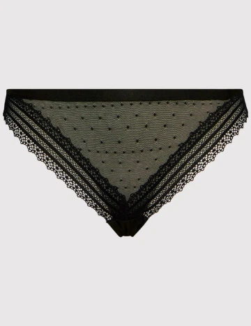 Chilot Triumph, negru