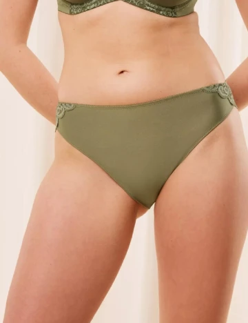Chilot Triumph, verde