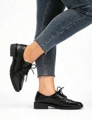 Pantofi SHEIN, negru Negru