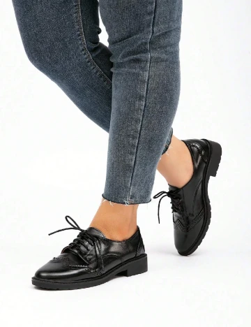 Pantofi SHEIN, negru Negru