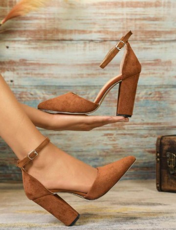 Pantofi SHEIN, maro