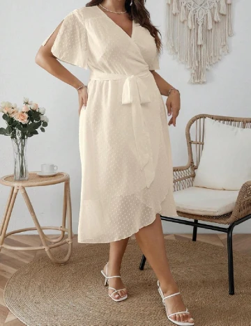 Rochie medie SHEIN CURVE, crem