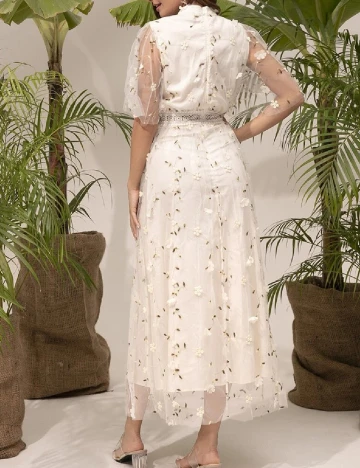 Rochie medie SHEIN, crem