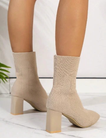 Botine SHEIN, crem