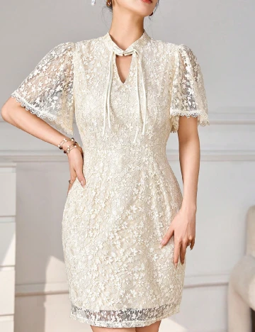 Rochie scurta SHEIN, crem