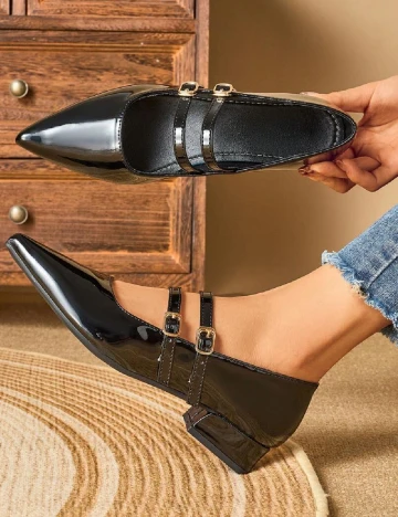 Pantofi SHEIN, negru