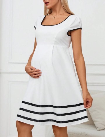 Rochie scurta SHEIN Maternity, alb