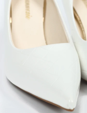 Pantofi SHEIN, alb