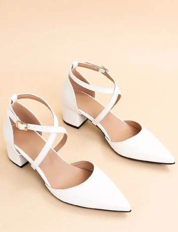 Pantofi SHEIN, alb
