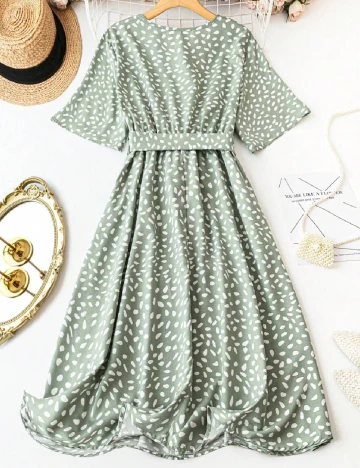 Rochie medie SHEIN CURVE, verde