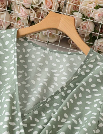 Rochie medie SHEIN CURVE, verde