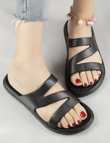 Slapi SHEIN, negru