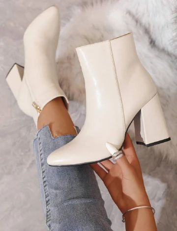 Botine SHEIN, crem