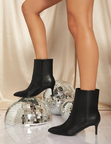 
						Botine SHEIN, negru