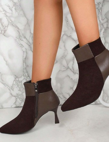 
						Botine SHEIN, maro