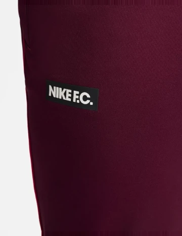 Pantaloni Nike, grena