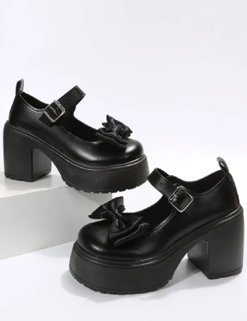 Pantofi SHEIN, negru