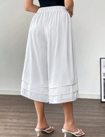 Pantaloni trei sferturi SHEIN, alb