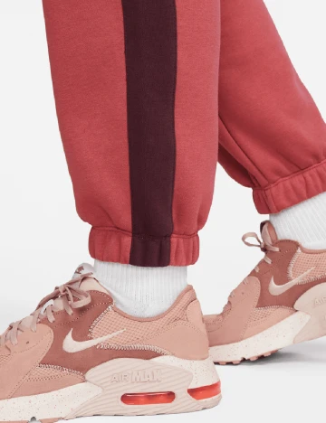 Pantaloni Nike, roz pudra inchis