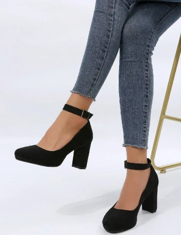 Pantofi SHEIN, negru