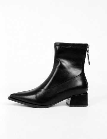 
						Botine SHEIN, negru
