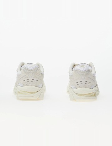 Adidasi Asics, bej