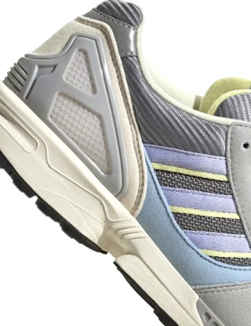 Adidasi Adidas, mix culori