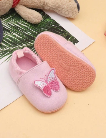Pantofi Shein Kids, roz