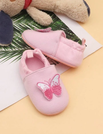 Pantofi Shein Kids, roz